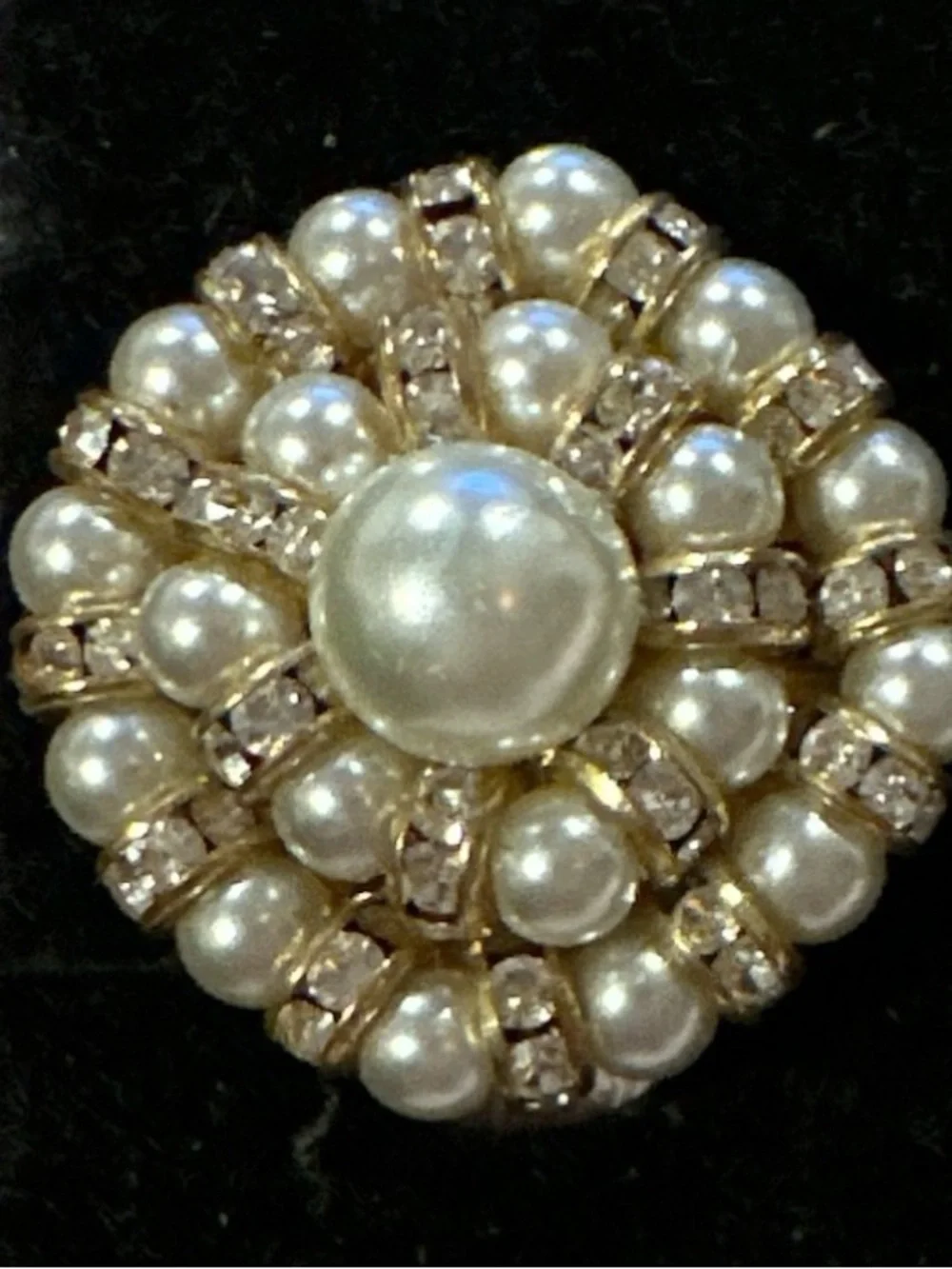 BOYER NEW YORK CLIP ON ELEGANT BLING PEARL GOLDTONE EARRINGS